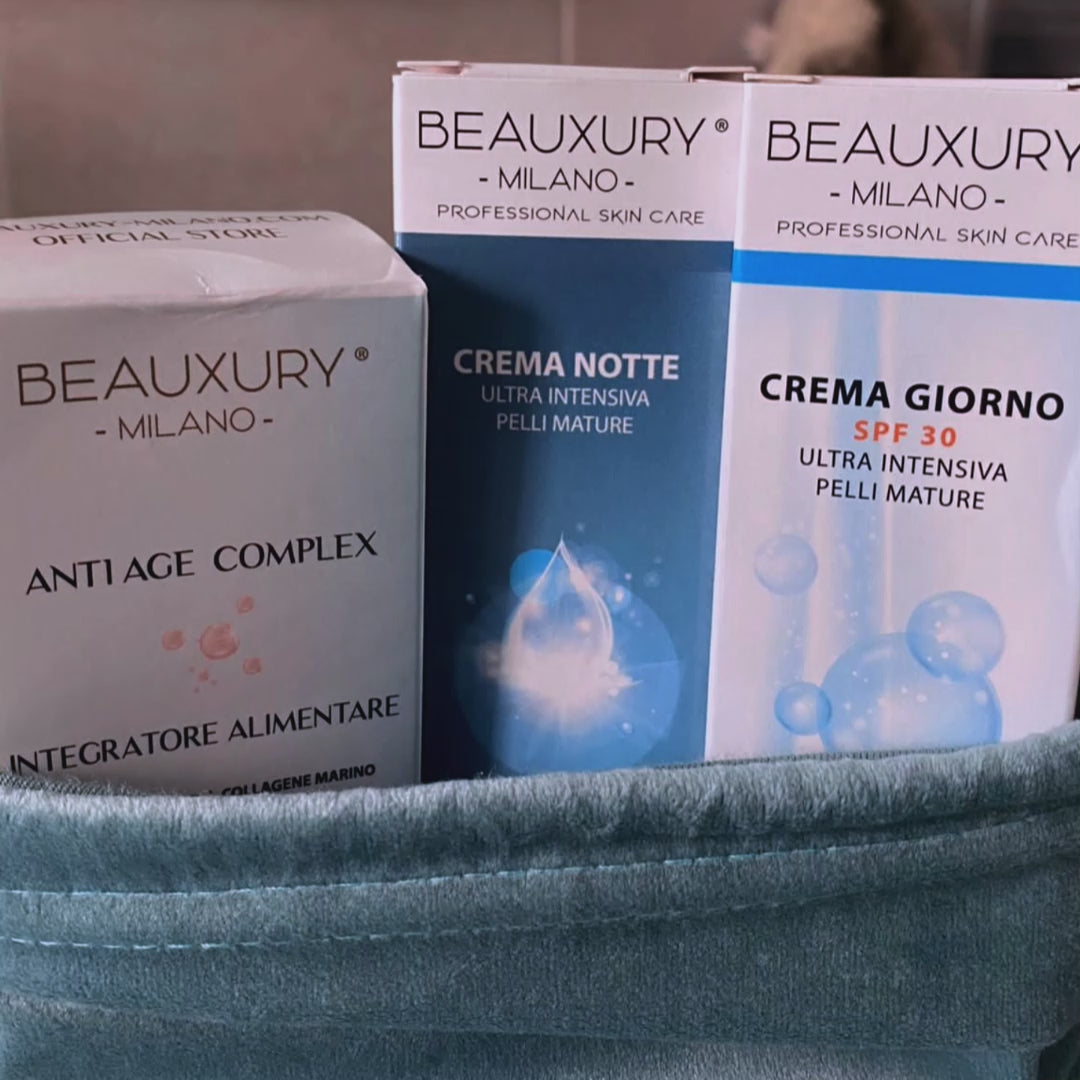 Kit Pelli Mature Crema Giorno, Crema Notte e Mousse Detergente AntiAge con Acido Ialuronico Acido Mandelico Alga Rossa